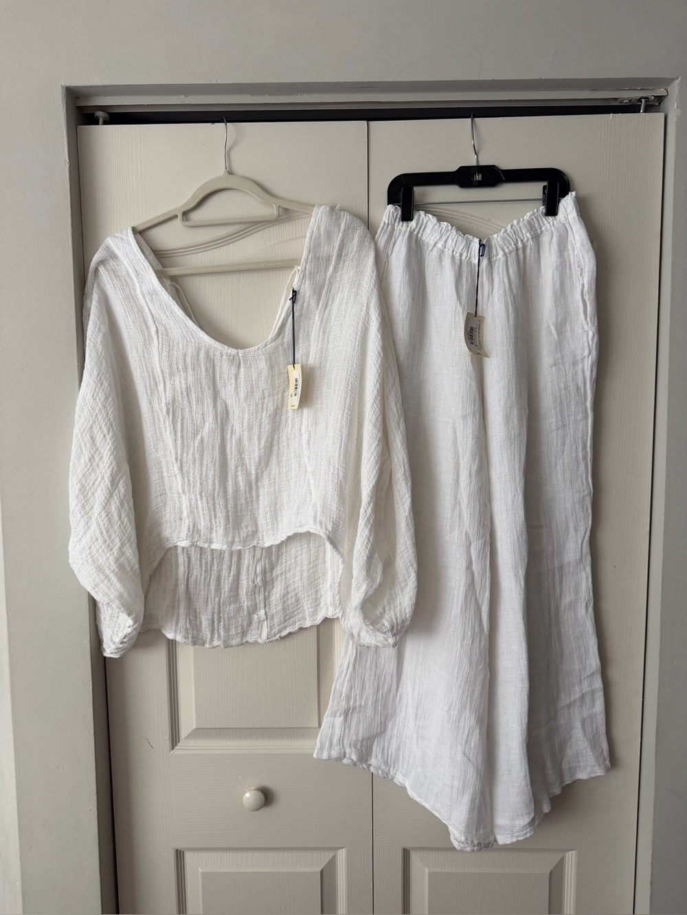 Sunday St Tropez linen top and pants
